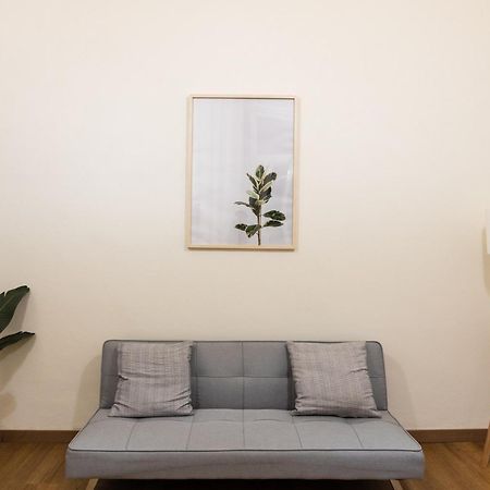 Cozy Historical Flat Napoli Apartment ภายนอก รูปภาพ