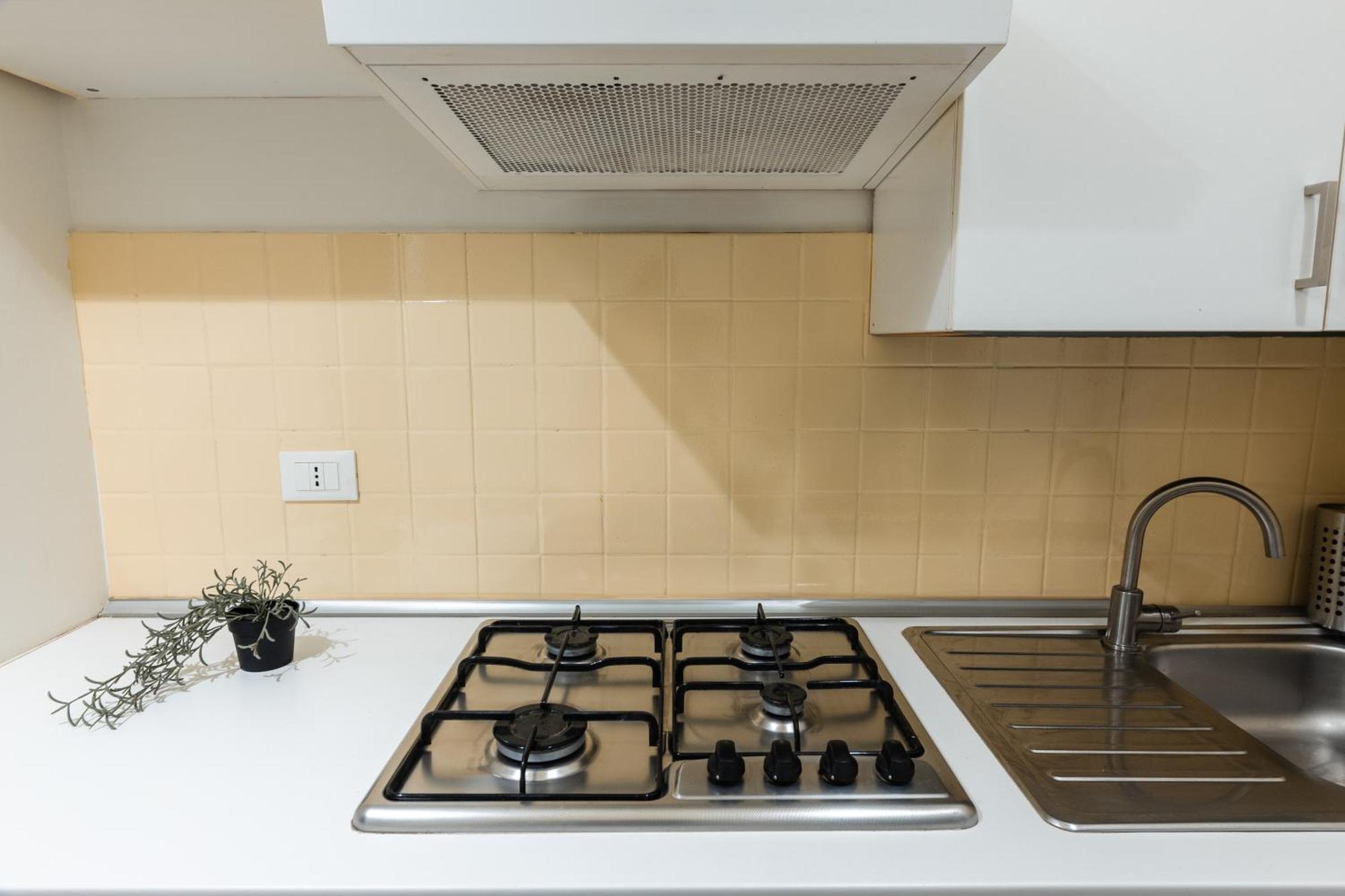 Cozy Historical Flat Napoli Apartment ภายนอก รูปภาพ